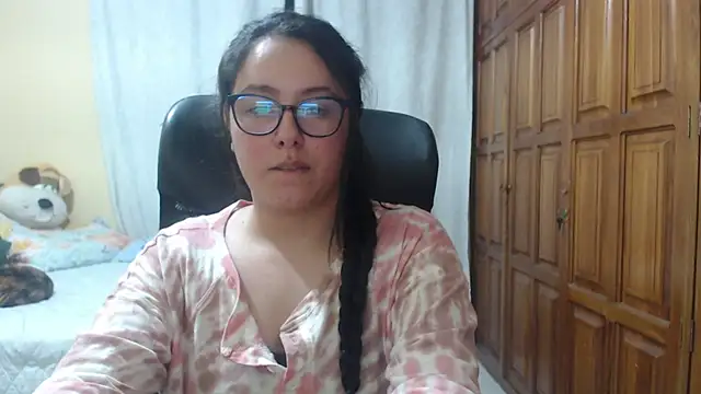 Venus cat  online show from April 2026 02:49:02 AM