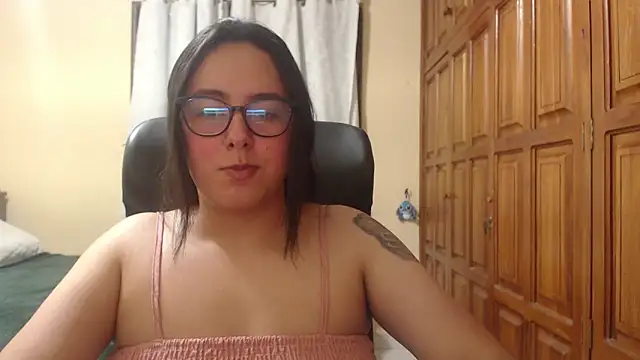 Venus cat  online show from February 2026 04:59:02 AM