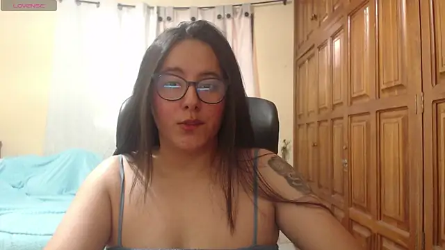 Venus cat  online show from June 2026 06:46:02 PM