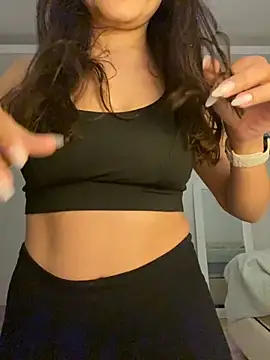 Ayliz05 online show from October 2025 08:39:02 PM