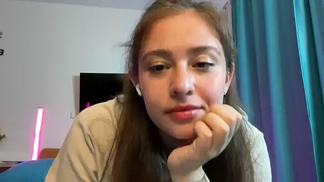 erikaa miuu online show from October 2025 05:14:01 PM