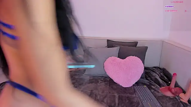 Samara hale online show from November 2025 08:42:02 PM