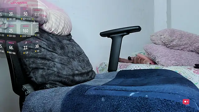 sweet charm  online show from November 2025 08:45:02 PM