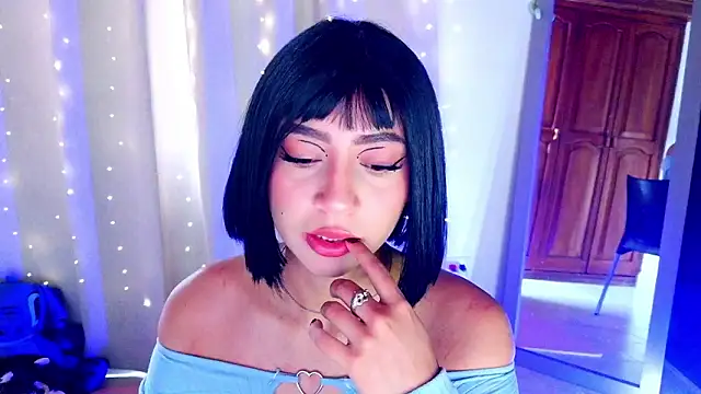 emma web  online show from March 2026 06:45:01 PM