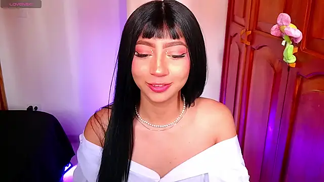 emma web  online show from October 2025 03:09:02 PM