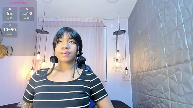 Snapshot of MADDY_MAGIC chatting on November 2025 07:40:02 PM MADDY MAGIC online show from November 2025 07:40:02 PM