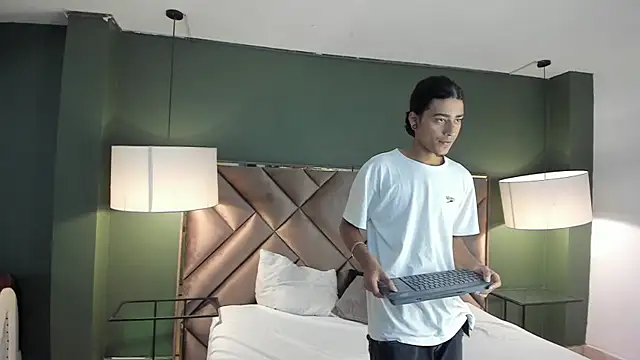 Snapshot of Dickie_Dicking chatting on November 2025 08:53:02 PM Dickie Dicking online show from November 2025 08:53:02 PM