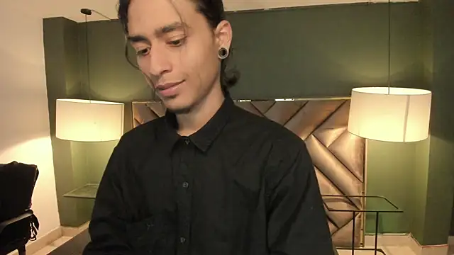 Snapshot of Dickie_Dicking chatting on November 2025 09:18:01 PM Dickie Dicking online show from November 2025 09:18:01 PM