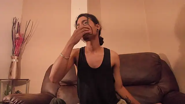 Snapshot of Dickie_Dicking chatting on October 2025 08:27:02 PM Dickie Dicking online show from October 2025 08:27:02 PM