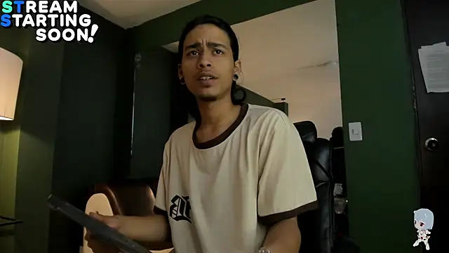 Snapshot of Dickie_Dicking chatting on November 2025 09:02:01 PM Dickie Dicking online show from November 2025 09:02:01 PM