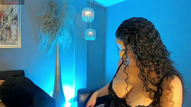KylieJenkins online show from April 2026 11:01:01 AM