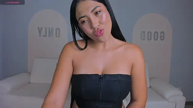 NatalieLewis online show from December 2025 11:13:01 AM