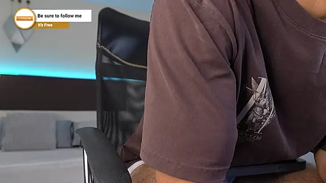 DanteeStone online show from December 2025 09:53:01 PM