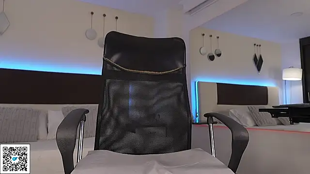 DanteeStone online show from February 2026 06:36:02 PM