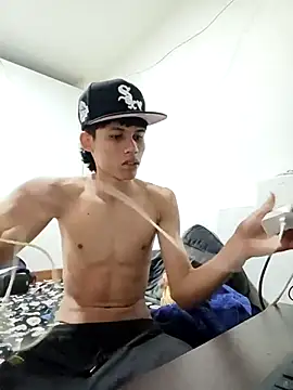 mazo18 online show from February 2026 04:46:01 AM