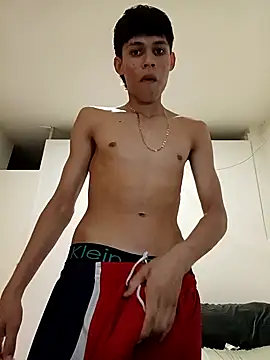 mazo18 online show from January 2026 03:02:01 AM