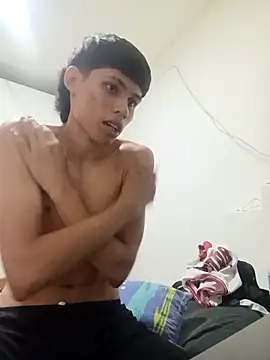 mazo18 online show from February 2026 01:59:02 AM