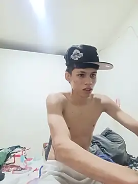mazo18 online show from May 2026 01:15:02 AM