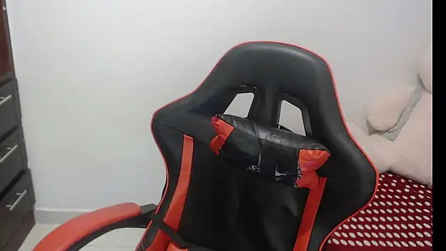 emily sexxx online show from February 2026 06:26:01 AM