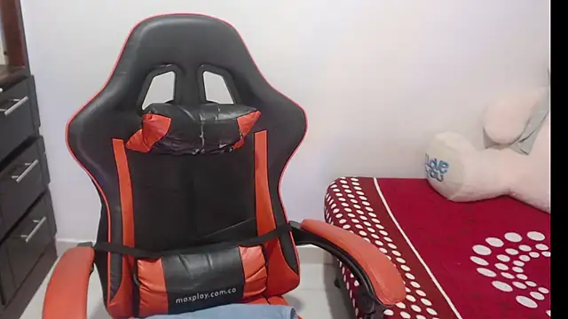 emily sexxx online show from March 2026 08:26:33 AM