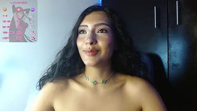 JuliethaFox online show from October 2025 04:35:02 AM