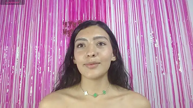 JuliethaFox online show from October 2025 10:18:02 PM