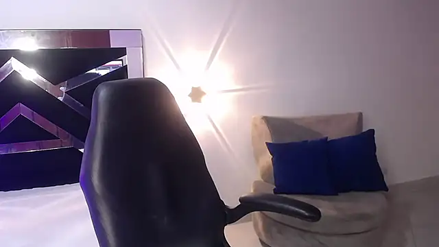 CataleyaMoonroe online show from October 2025 03:24:02 PM