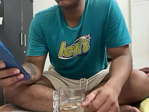 YourBlackBull online show from November 2025 07:14:02 PM