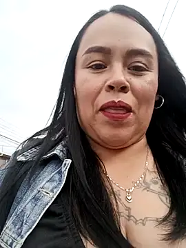 Italia 12 online show from October 2025 09:46:02 PM