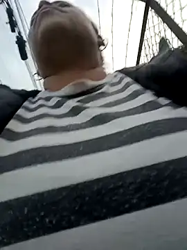 Italia 12 online show from October 2025 11:11:02 AM