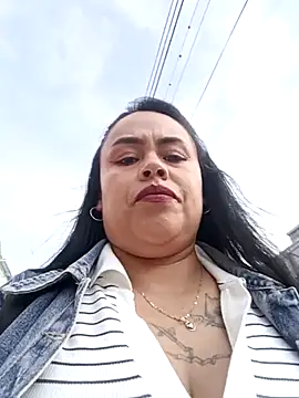 Italia 12 online show from November 2025 09:19:02 PM