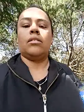 Italia 12 online show from October 2025 02:07:02 PM