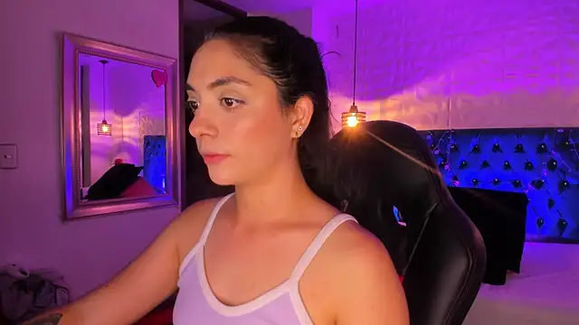 Snapshot of isaa_dl chatting on November 2025 11:30:02 PM isaa dl online show from November 2025 11:30:02 PM