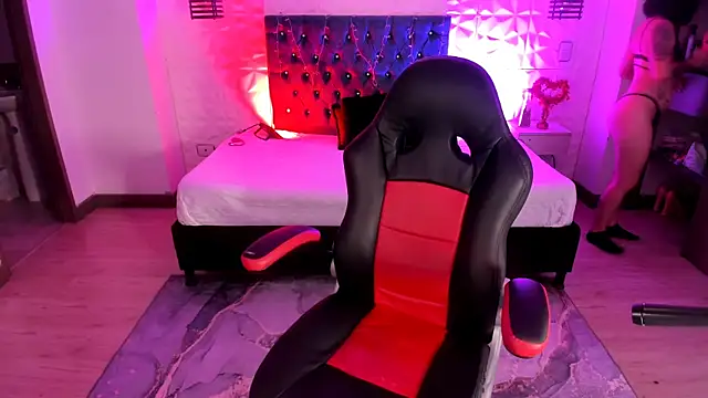 Snapshot of isaa_dl chatting on November 2025 09:58:02 PM isaa dl online show from November 2025 09:58:02 PM