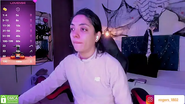 Snapshot of isaa_dl chatting on October 2025 10:24:02 AM isaa dl online show from October 2025 10:24:02 AM