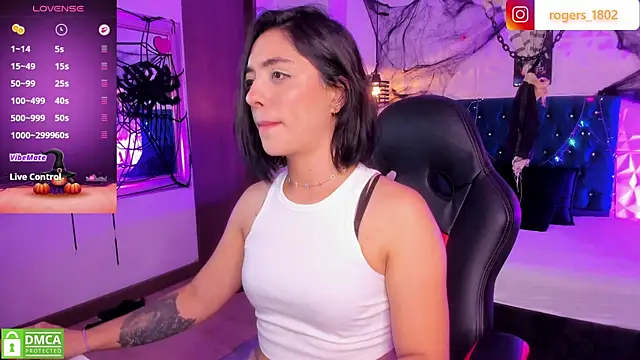 Snapshot of isaa_dl chatting on November 2025 10:36:02 PM isaa dl online show from November 2025 10:36:02 PM