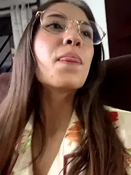 fanyabbey online show from December 2025 05:43:01 AM