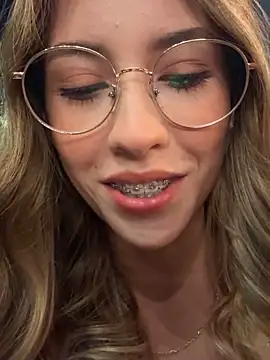 fanyabbey online show from May 2026 03:10:01 AM