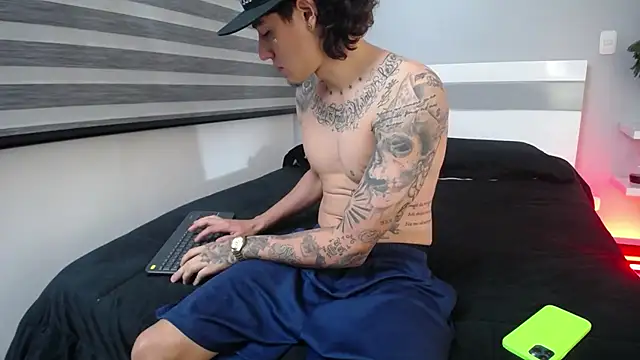 SteveDickson  online show from October 2025 09:12:02 PM
