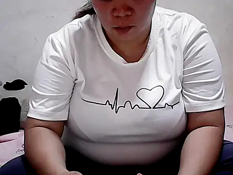 HornyPussie69 online show from February 2026 12:22:02 AM