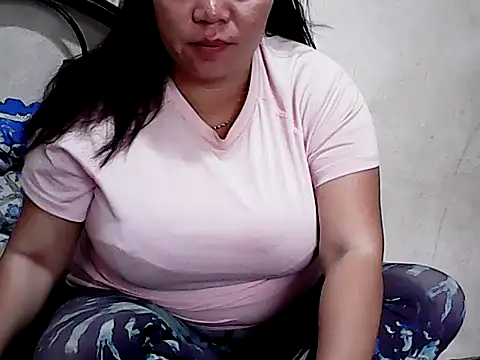 HornyPussie69 online show from May 2026 12:04:01 AM