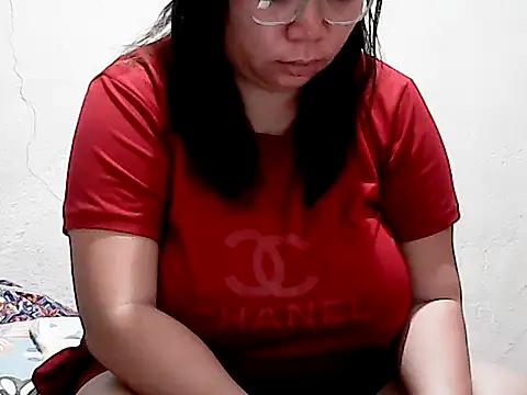 HornyPussie69 online show from December 2025 09:53:01 PM