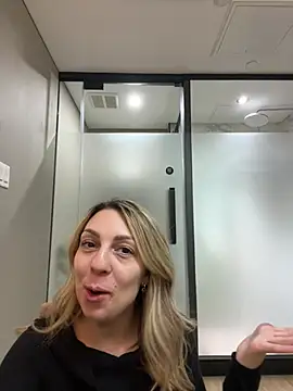 AmberLustXXX online show from February 2026 02:12:01 AM