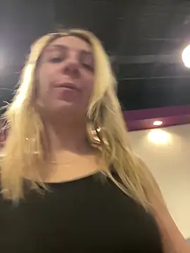 AmberLustXXX online show from April 2026 02:40:02 AM