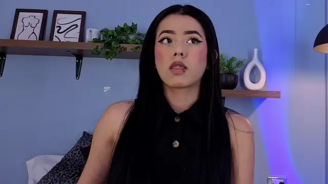 Megan Ritz online show from November 2025 07:25:02 PM