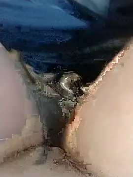 Snapshot of ShopeUN7 chatting on April 2026 08:36:02 PM ShopeUN7 online show from April 2026 08:36:02 PM