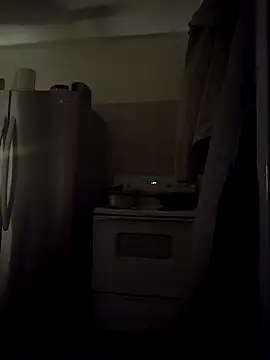 Curious9884 online show from December 2025 04:27:01 AM