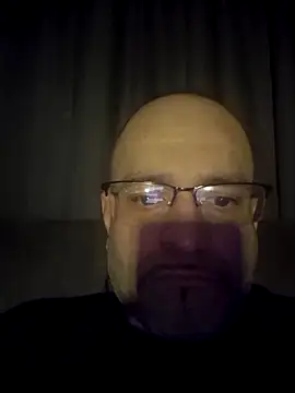 Curious9884 online show from March 2026 03:19:01 AM