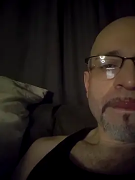 Curious9884 online show from April 2026 04:08:01 AM