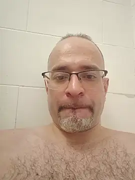 Curious9884 online show from April 2026 11:23:02 AM